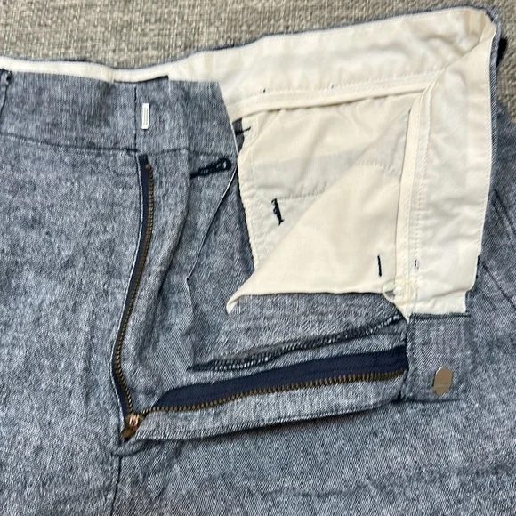 Excellent Condition, Men’s J.Crew Factory Navy Linen Shorts, Size 33 - Picture 3 of 5